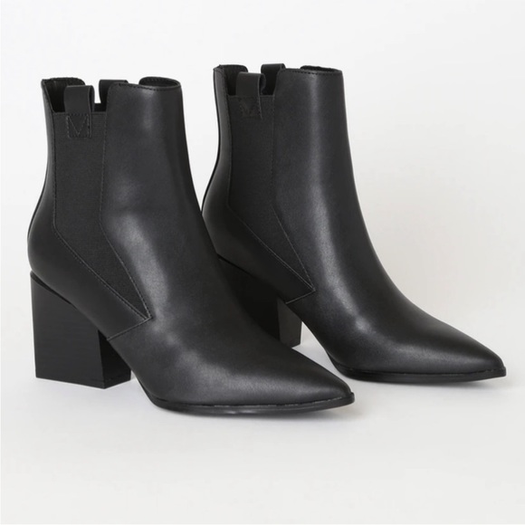 Kendall & Kylie Finigan Black Pointed Toe Ankle Booties, Size: 8, Vegan Leather - Picture 2 of 11